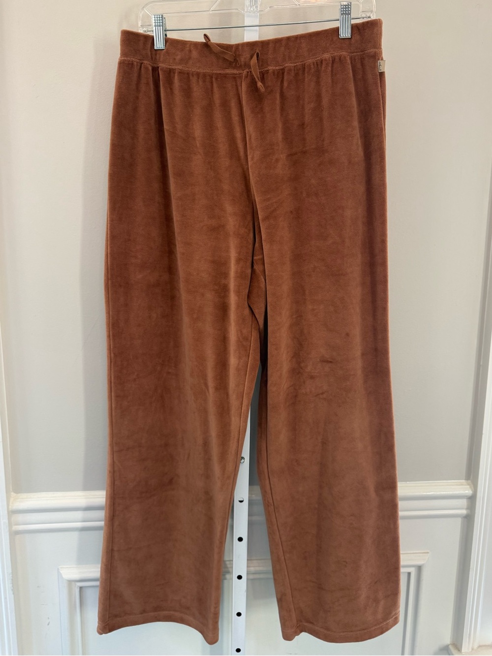 VF Jeanswear Chestnut Brown Plush Wide Leg Pants Women’s Soft Velour